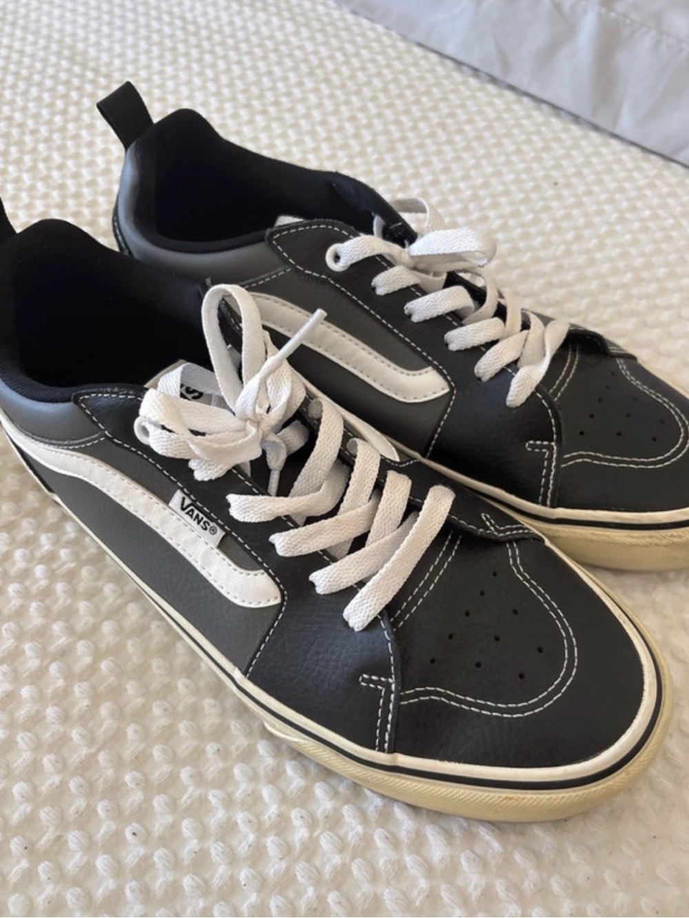 Men’s Vans 9.5